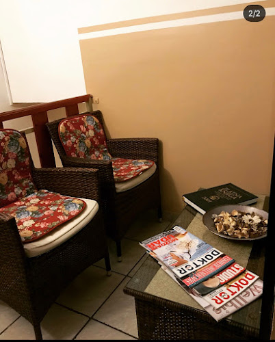 Prostor za čekanje u salonu Deni